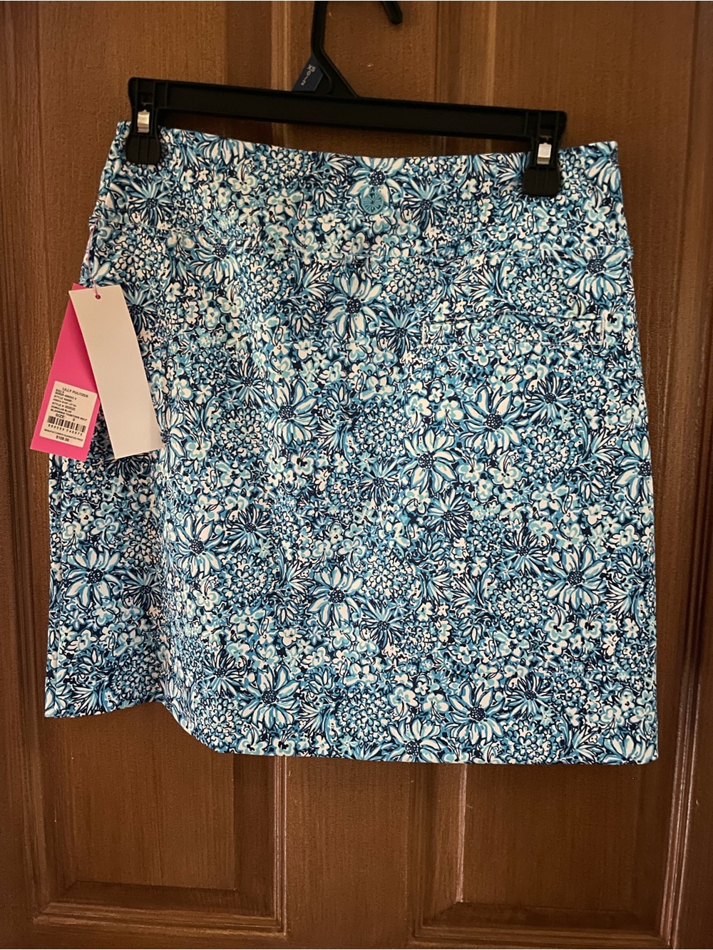 NWT Lilly Pulitzer Blue and White Floral Monica Skort
